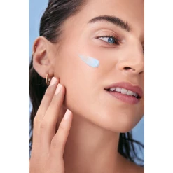 NIVEA Hydra Skin Effect Wake-up Gel Tagespflege -Compeed Geschäft MAM 7092780 SHOP IMAGE 1.4