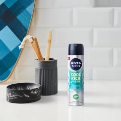 NIVEA MEN Anti-Transpirant Spray Cool Kick Fresh -Compeed Geschäft MAM 7311746 SHOP IMAGE 1.4