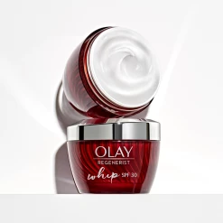 Olay Regenerist Whip Tagescreme LSF 30 20 Olay Regenerist Whip Tagescreme LSF 30 -Compeed Geschäft MAM 7473767 SHOP IMAGE 2.0