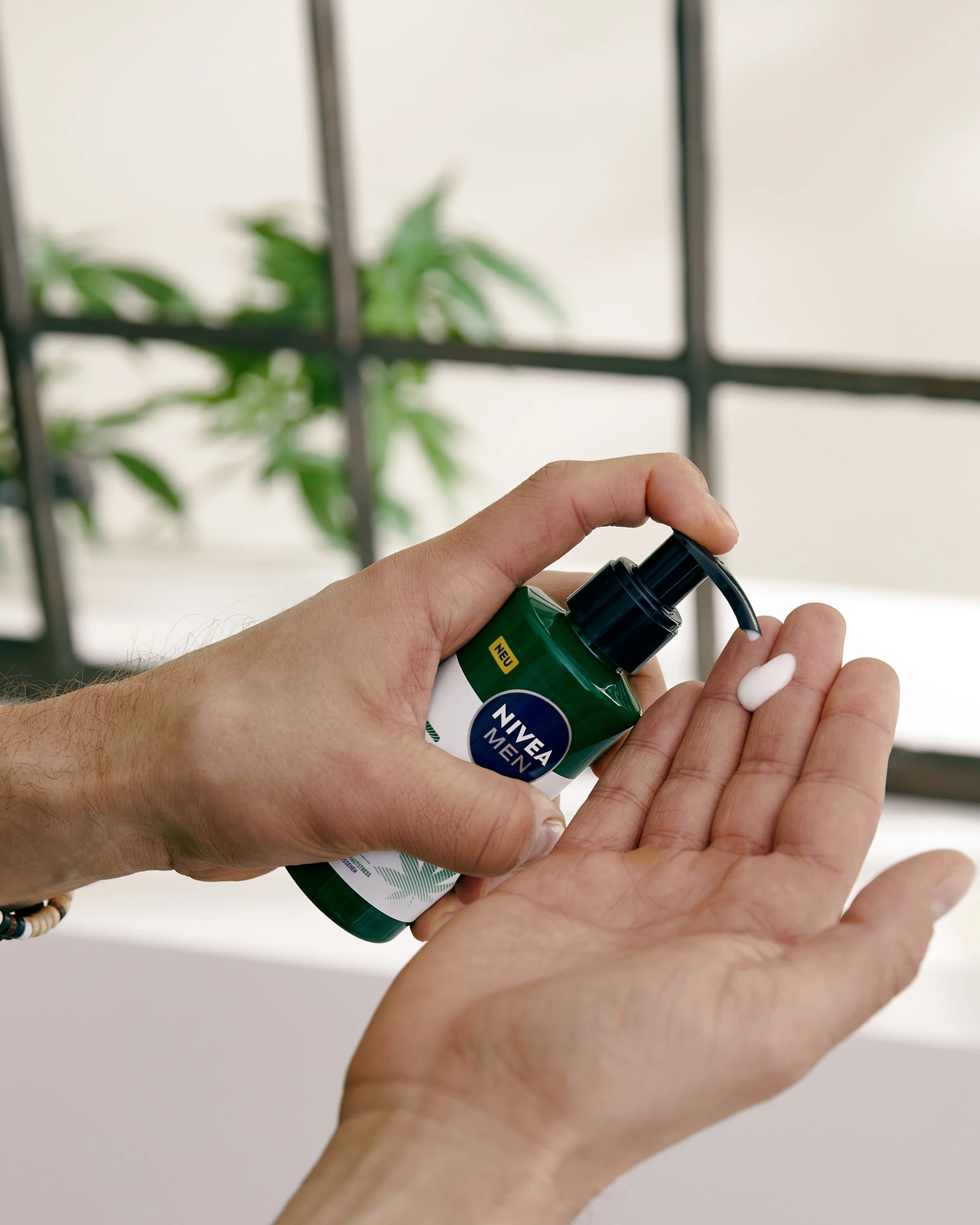 NIVEA MEN Sensitive Pro Gesichts- Und Bartbalsam 5 NIVEA MEN Sensitive Pro Gesichts- Und Bartbalsam – Bild 5