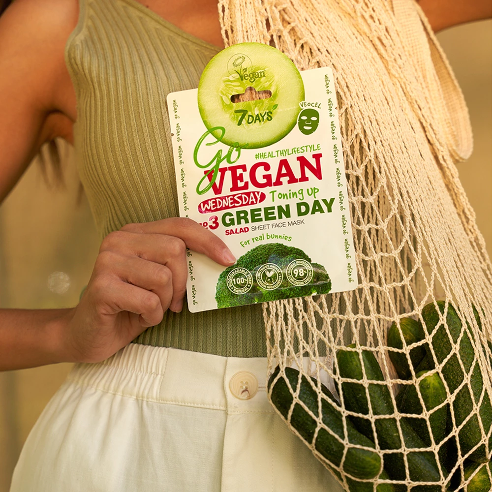 7DAYS GoVEGAN WEDNESDAY GREEN DAY Tuchmaske 3 7DAYS GoVEGAN WEDNESDAY GREEN DAY Tuchmaske – Bild 3