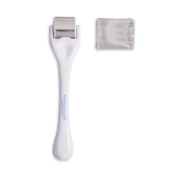 Revolution Makeup Revolution Skincare Hydro Bank Cooling Ice Facial Roller 7 Revolution Makeup Revolution Skincare Hydro Bank Cooling Ice Facial Roller -Compeed Geschäft MAM 8128070 SHOP IMAGE 1.4
